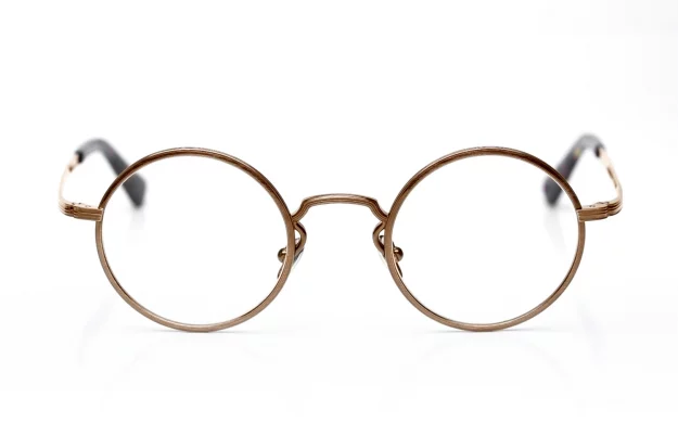 Alf – Model 24-25-105 – runde antikgoldene Titanbrille made in Japan – designed in Frankreich – Kitschenberg Brillen