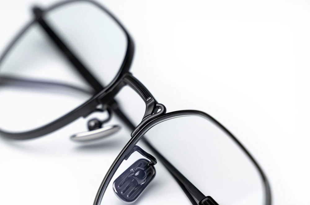 Bada Model 7101 – schwarze Kronenpanto Brille aus Titan – fein ziseliert – in Japan hergestellt – Kitschenberg