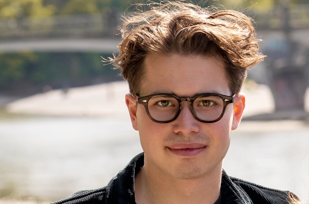 Julius Tart Brille Model AR im Stil der 40er Jahre in oliv - Kitschenberg