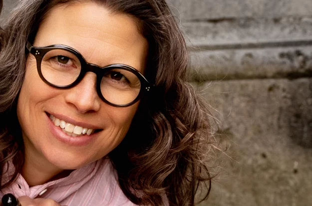 Yellows Plus – olivgrüne Acetatbrille mit rund ovalen Gläsern – made in Japan - Kitschenberg