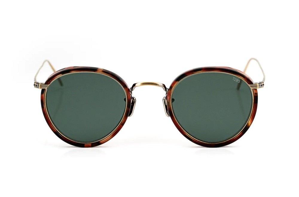 Sonnenbrille von Eyevan – japanische Produktion – Modell 717e-3140 – glodenes Titan und Havanna Acetat – klassische Pantoform – Kitschenberg