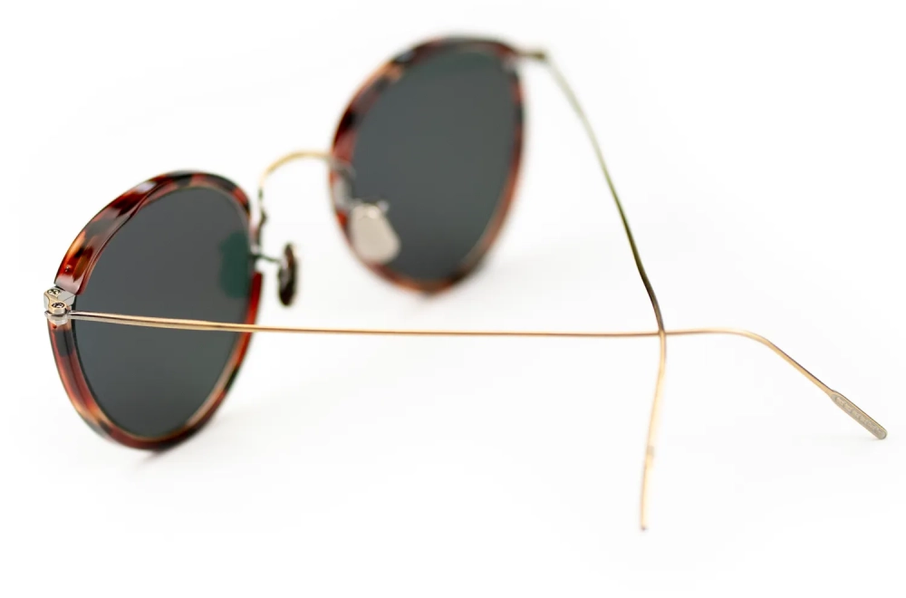 Eyevan Sonnenbrille – klassische Pantobrille modell 717e in gold mit braunem Acetat – handmade in Japan - Kitschenberg