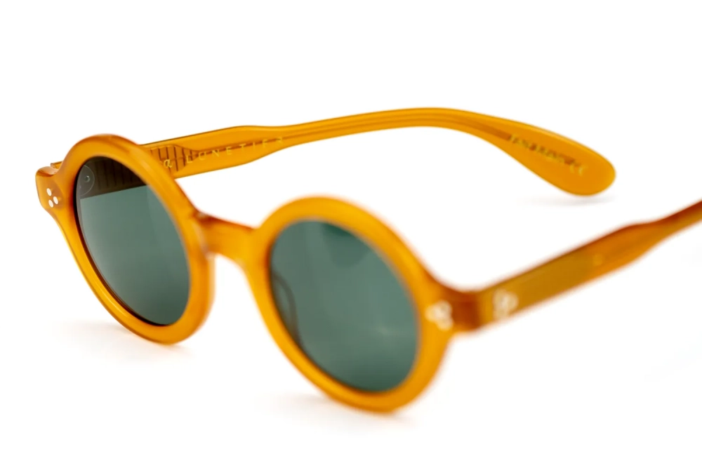 Sonnenbrille von Lesca – Modell Saga in Honigfarbe – Miele - handgemacht in Frankreich – klassisch zeitloses design - Kitschenberg